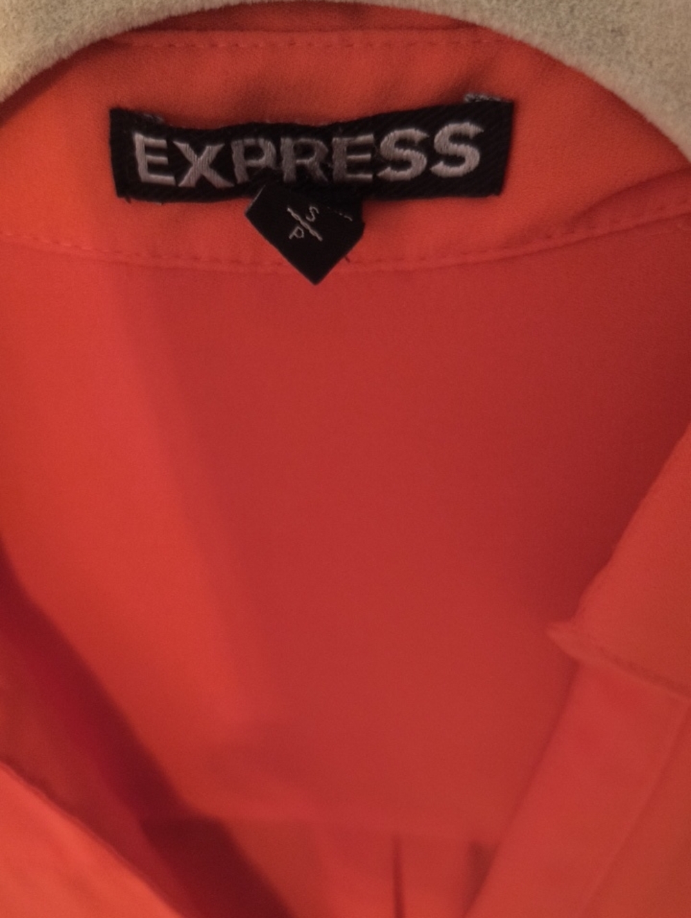 Express Top - Picture 2 of 7